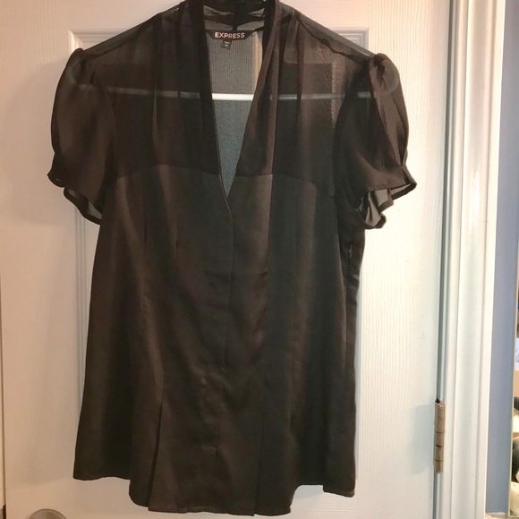 Short sleeve blouse - Picture 1 of 3
